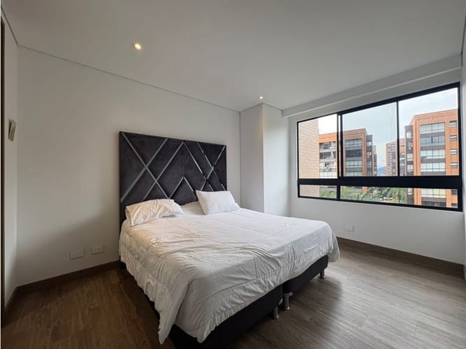 Apartamento de 2 alcobas en arriendo en El Poblado, Bogotá, 95 m² · foto 18 de 24