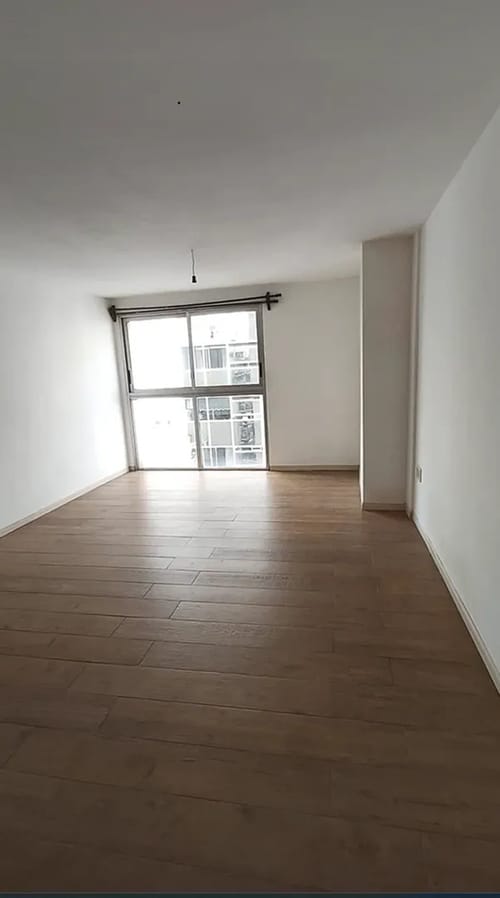 Foto 2 de 9