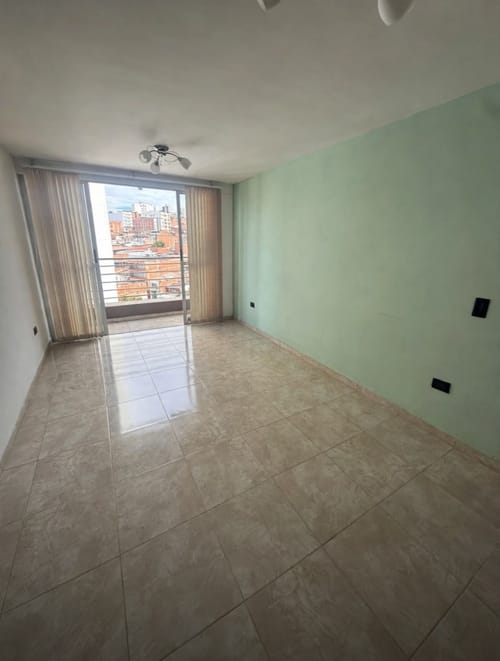 Apartamento de 3 alcobas en arriendo en Provenza, Bucaramanga, 75 m² · foto 2 de 8