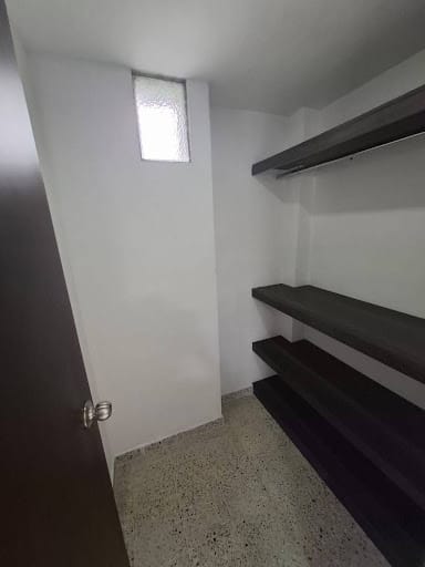 Apartamento de 3 alcobas en arriendo en Los Colores, Medellín, 110 m² · foto 11 de 18