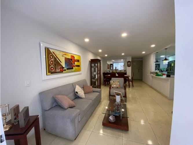 Apartamento de 3 alcobas en venta en Chipichape, Cali, 110 m² · foto 3 de 23