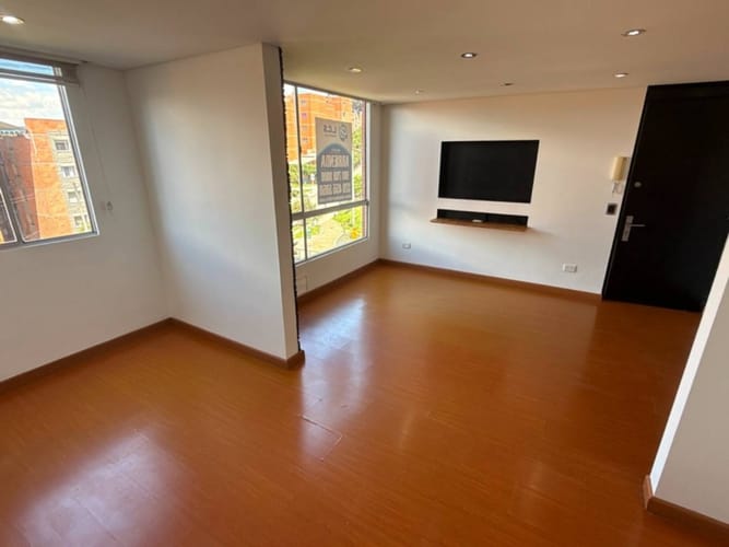 Apartamento de 2 alcobas en arriendo en Buenos Aires, Bogotá, 56 m² · foto 21 de 22