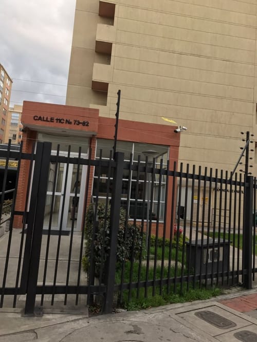 Apartamento de 3 alcobas en arriendo en Castilla, Bogotá, 76 m² · foto 2 de 21