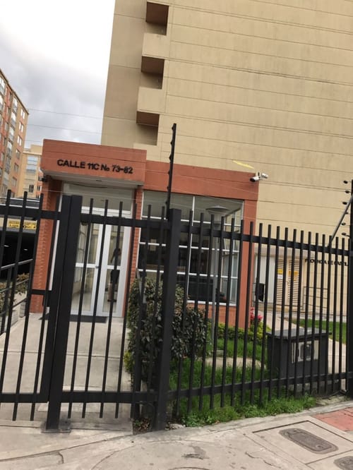 Apartamento de 3 alcobas en arriendo en Castilla, Bogotá, 76 m² · foto 3 de 21
