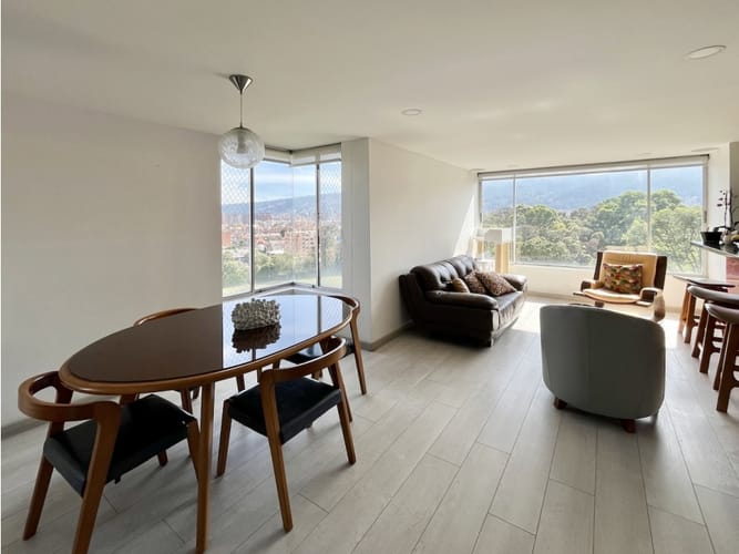 Apartamento de 3 alcobas en venta en Calleja Baja, Bogotá, 125 m² · foto 5 de 22