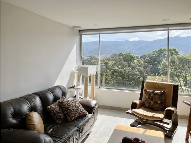 Apartamento de 3 alcobas en venta en Calleja Baja, Bogotá, 125 m² · foto 7 de 22