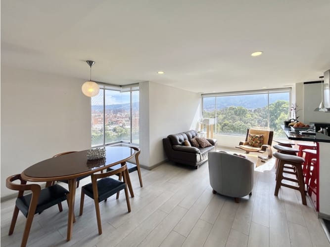 Apartamento de 3 alcobas en venta en Calleja Baja, Bogotá, 125 m² · foto 9 de 22