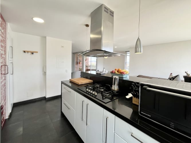 Apartamento de 3 alcobas en venta en Calleja Baja, Bogotá, 125 m² · foto 11 de 22
