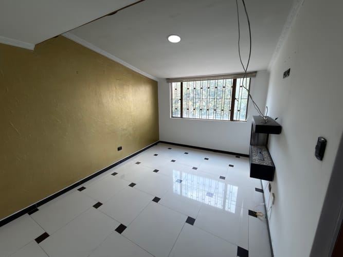 Apartamento de 4 alcobas en arriendo en Engativá, Bogotá, 100 m² · foto 8 de 24