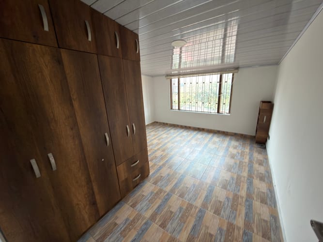 Apartamento de 4 alcobas en arriendo en Engativá, Bogotá, 100 m² · foto 21 de 24