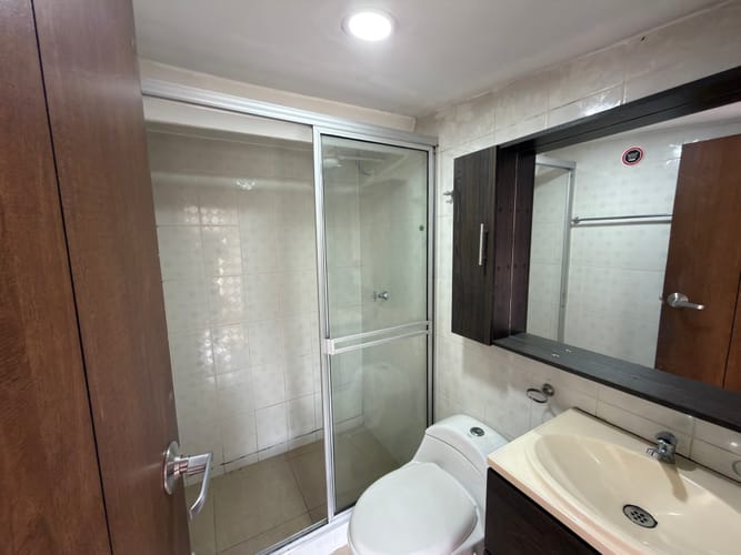Apartamento de 4 alcobas en arriendo en Engativá, Bogotá, 100 m² · foto 23 de 24