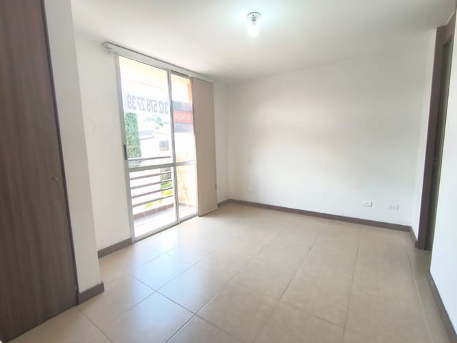 Apartamento de 3 alcobas en arriendo en Suramérica, La Estrella, 68 m² · foto 10 de 14