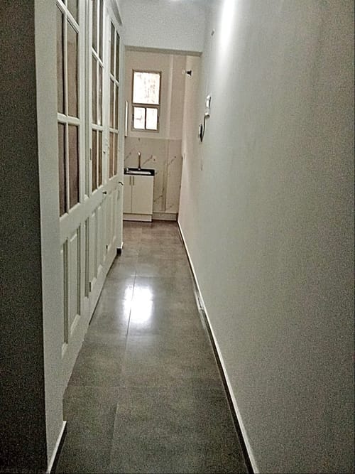 CENTRO SUR . Apartamento cocina comedor , 2 dormitorios , 1 baño , 2 terrazas , piso alto . G. Com $ · Foto 3