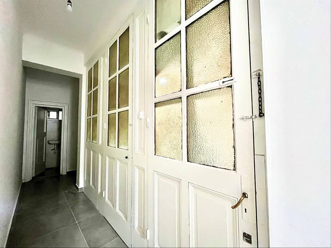 CENTRO SUR . Apartamento cocina comedor , 2 dormitorios , 1 baño , 2 terrazas , piso alto . G. Com $ · Foto 6