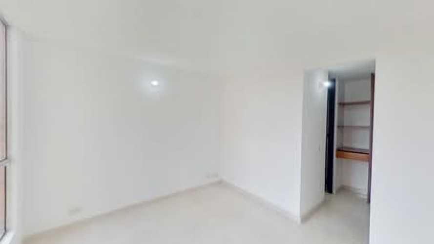 Apartamento de 3 alcobas en arriendo en San Antonio Norte, Bogotá, 65 m² · foto 2 de 14