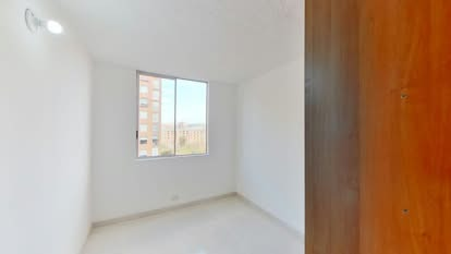 Apartamento de 3 alcobas en arriendo en San Antonio Norte, Bogotá, 65 m² · foto 7 de 14