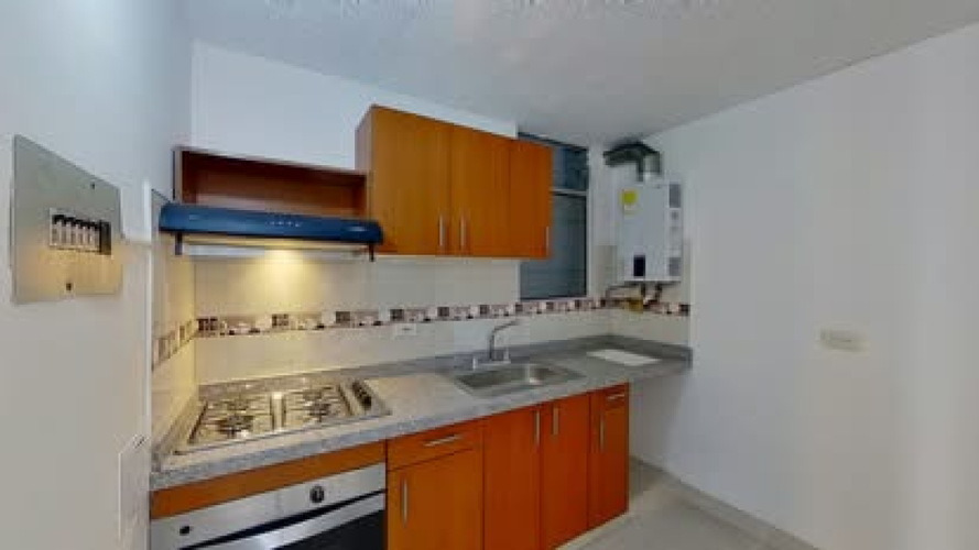 Apartamento de 3 alcobas en arriendo en San Antonio Norte, Bogotá, 65 m² · foto 13 de 14