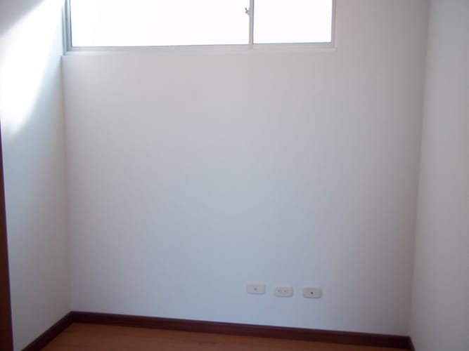 Apartamento de 3 alcobas en arriendo en Castilla, Bogotá, 80 m² · foto 13 de 23