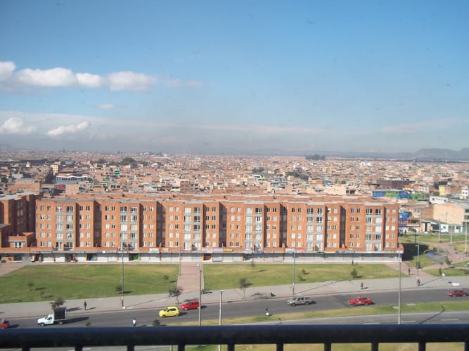 Apartamento de 3 alcobas en arriendo en Castilla, Bogotá, 80 m² · foto 19 de 23