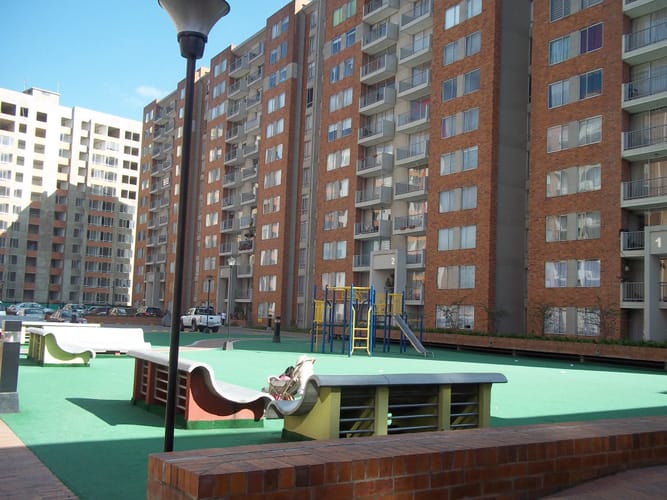 Apartamento de 3 alcobas en arriendo en Castilla, Bogotá, 80 m² · foto 21 de 23