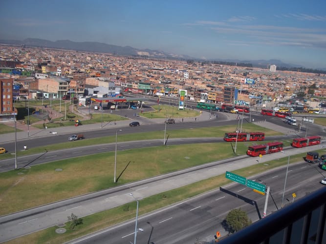 Apartamento de 3 alcobas en arriendo en Castilla, Bogotá, 80 m² · foto 18 de 23
