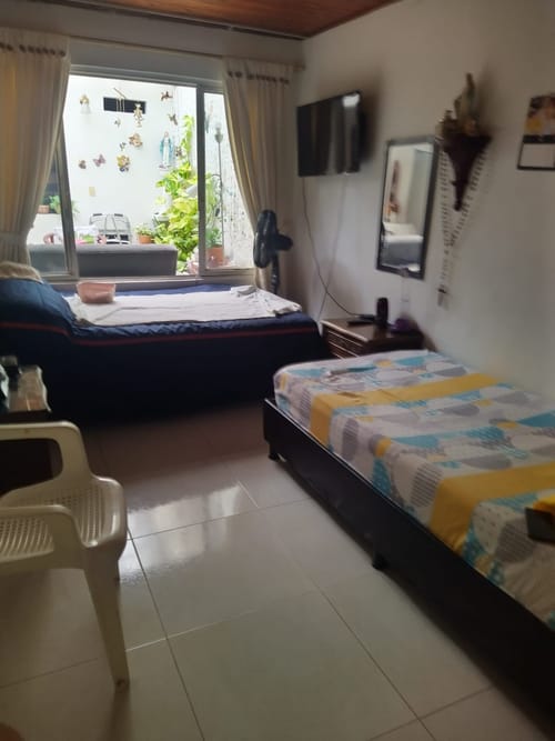 Casa de 4 alcobas en venta en El Refugio, Cali, 160 m² · foto 4 de 15