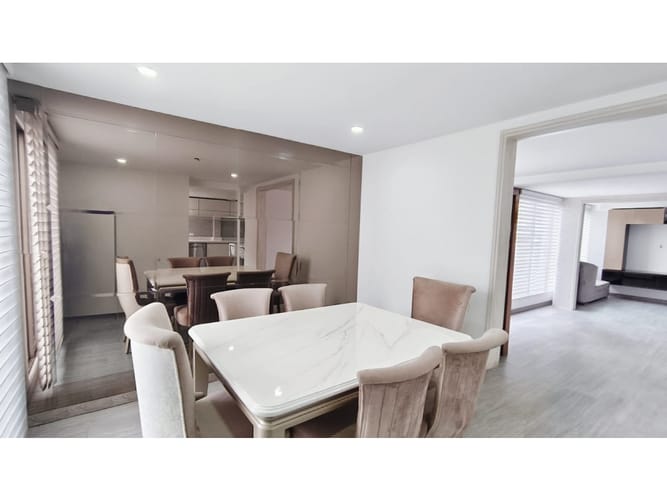 Apartamento de 3 alcobas en venta en Ciudad Salitre Oriental, Bogotá, 138 m² · foto 9 de 24