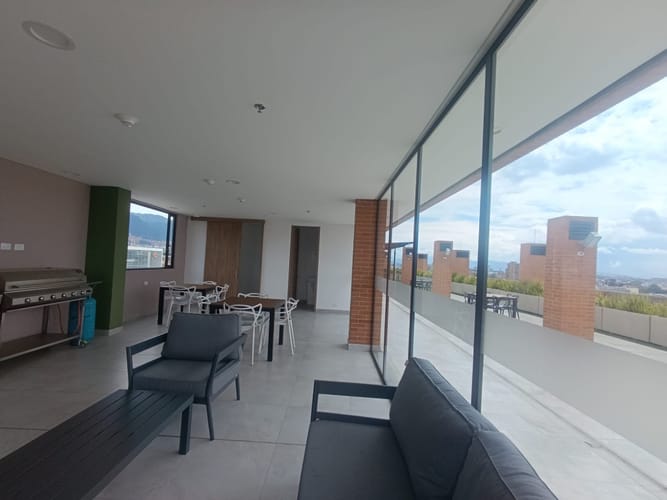 Apartaestudio en venta en La Castellana, Bogotá, 20 m² · foto 17 de 22