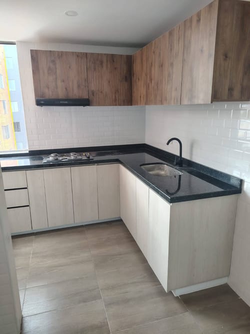 Apartamento de 3 alcobas en arriendo en Fontibon, Bogotá, 107 m² · foto 10 de 12