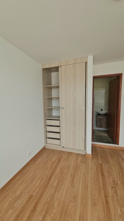 Apartamento de 1 alcoba en arriendo en Primavera Occidental - Puente Aranda, Bogotá, 37 m² · foto 5 de 8