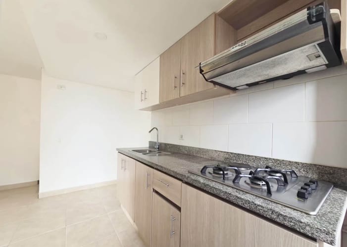 Apartamento de 2 alcobas en arriendo en Belén, Medellín, 56 m² · foto 5 de 18