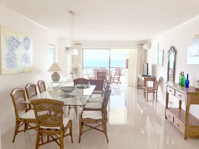 DEPARTAMENTO FRENTE A PLAYA BIKINI, EN EDIFICIO DE CATEGORIA · Foto 4