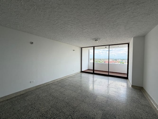 Apartamento de 3 alcobas en arriendo en San Fernando Viejo, Cali, 111 m² · foto 3 de 13