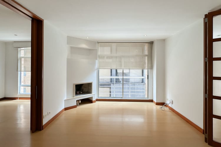 Apartamento de 2 alcobas en arriendo en Chico Norte, Bogotá, 69 m² · foto 3 de 24