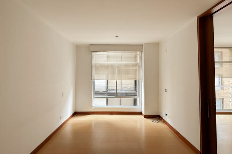 Apartamento de 2 alcobas en arriendo en Chico Norte, Bogotá, 69 m² · foto 8 de 24
