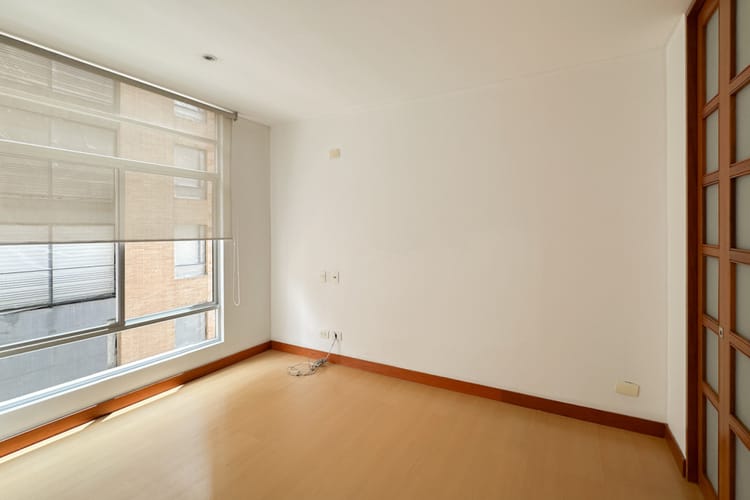 Apartamento de 2 alcobas en arriendo en Chico Norte, Bogotá, 69 m² · foto 12 de 24
