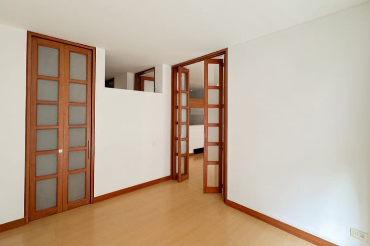 Apartamento de 2 alcobas en arriendo en Chico Norte, Bogotá, 69 m² · foto 13 de 24