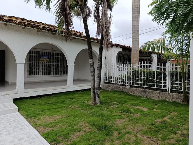 Casa de 4 alcobas en arriendo en Costa De Oro, Montería, 600 m² · foto 6 de 12