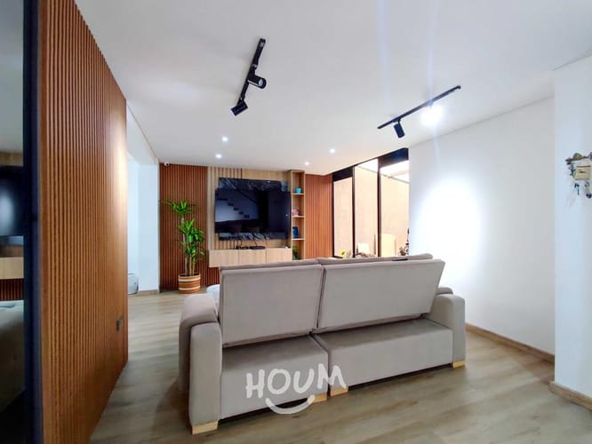 Casa de 5 alcobas en arriendo en Alqueria, Bogotá, 238 m² · foto 2 de 24