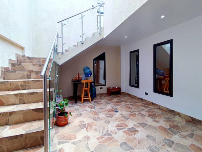 Casa de 5 alcobas en arriendo en Alqueria, Bogotá, 238 m² · foto 15 de 24