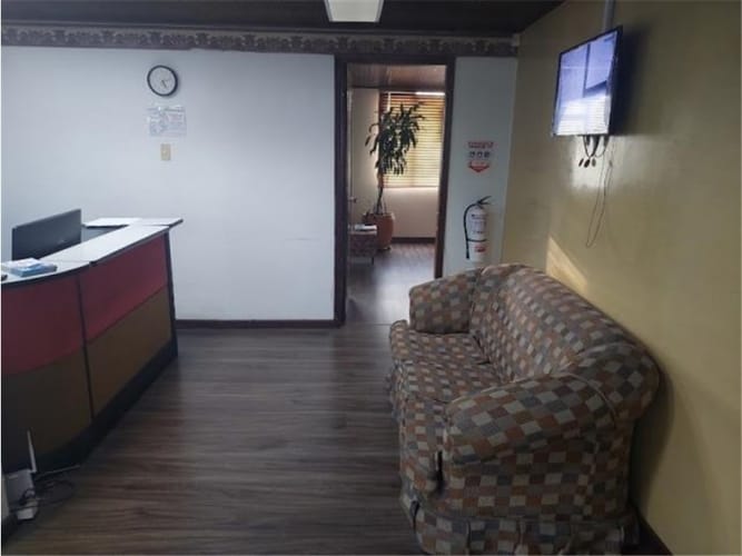 Casa de 5 alcobas en venta en Popular Modelo, Bogotá, 283 m² · foto 15 de 24
