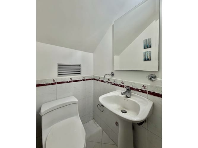 Casa de 3 alcobas en arriendo en Ciudad Jardin, Cali, 230 m² · foto 5 de 24