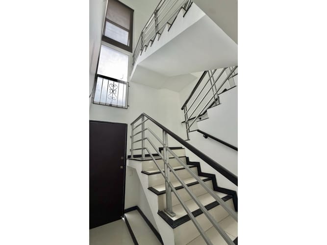 Casa de 3 alcobas en arriendo en Ciudad Jardin, Cali, 230 m² · foto 11 de 24