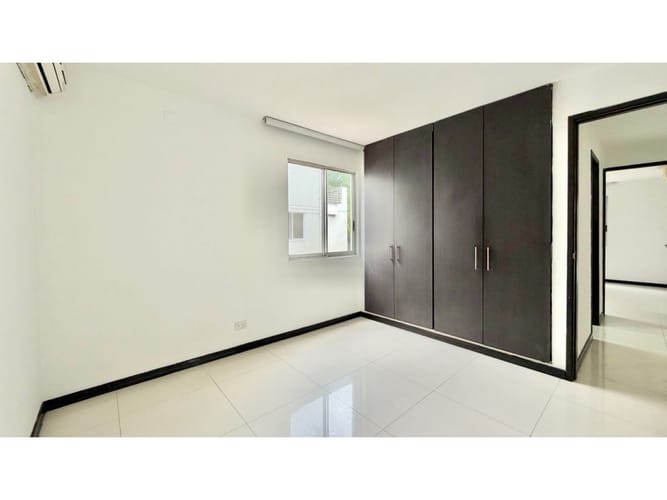 Casa de 3 alcobas en arriendo en Ciudad Jardin, Cali, 230 m² · foto 19 de 24