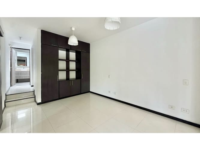 Casa de 3 alcobas en arriendo en Ciudad Jardin, Cali, 230 m² · foto 21 de 24