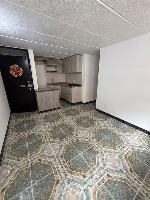 Apartamento de 2 alcobas en venta en Engativa Centro, Bogotá, 50 m² · foto 4 de 16