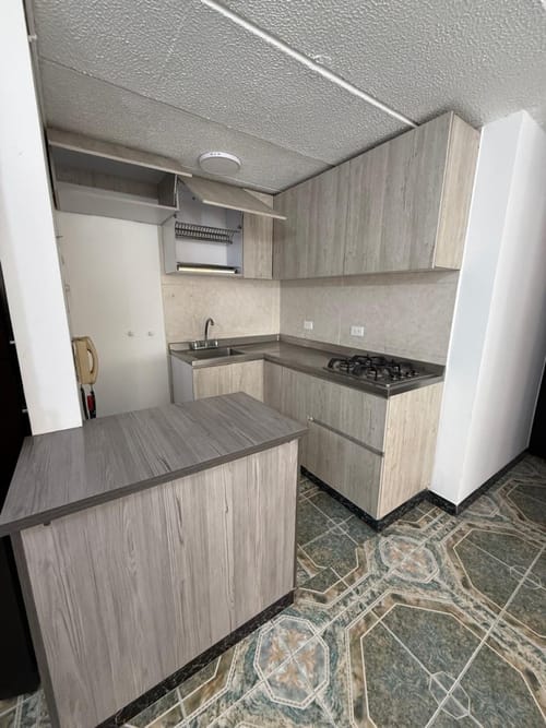 Apartamento de 2 alcobas en venta en Engativa Centro, Bogotá, 50 m² · foto 6 de 16