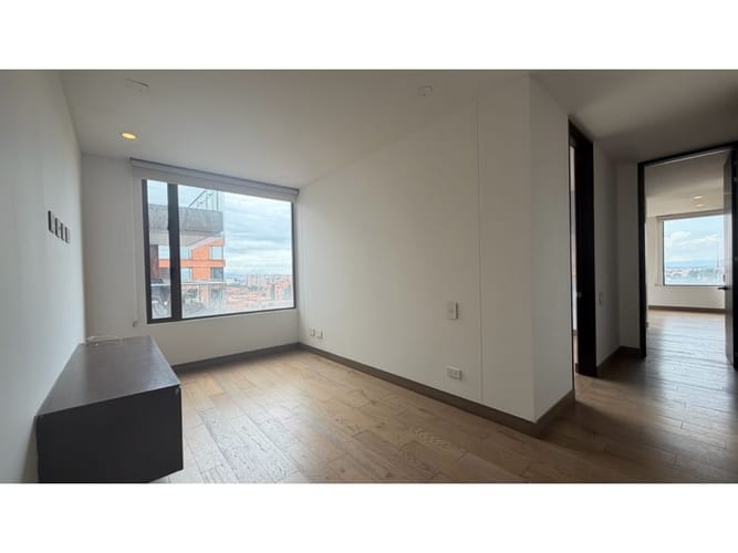 Apartamento de 3 alcobas en venta en Ciudad Salitre Occidental, Bogotá, 158 m² · foto 12 de 24