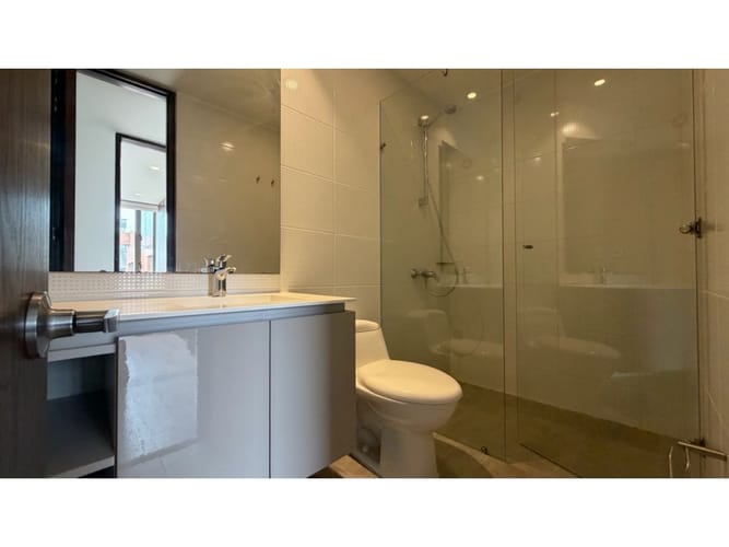 Apartamento de 3 alcobas en venta en Ciudad Salitre Occidental, Bogotá, 158 m² · foto 18 de 24