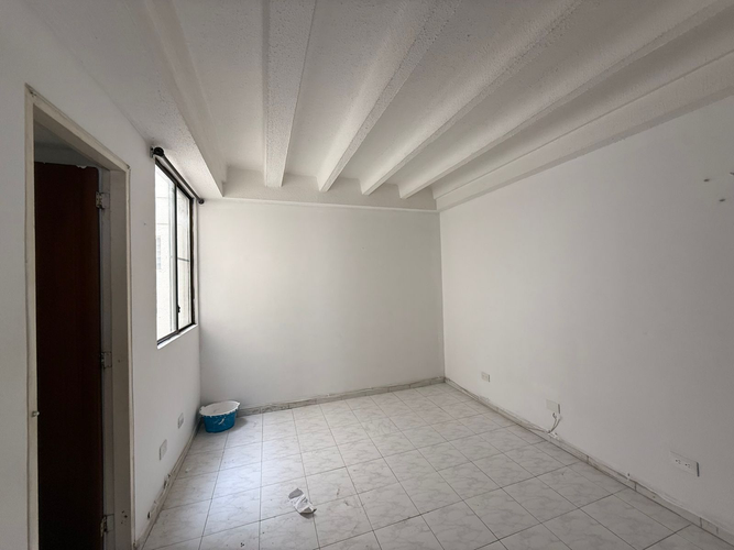 Apartamento de 3 alcobas en arriendo en El Limonar, Cali, 68 m² · foto 18 de 24